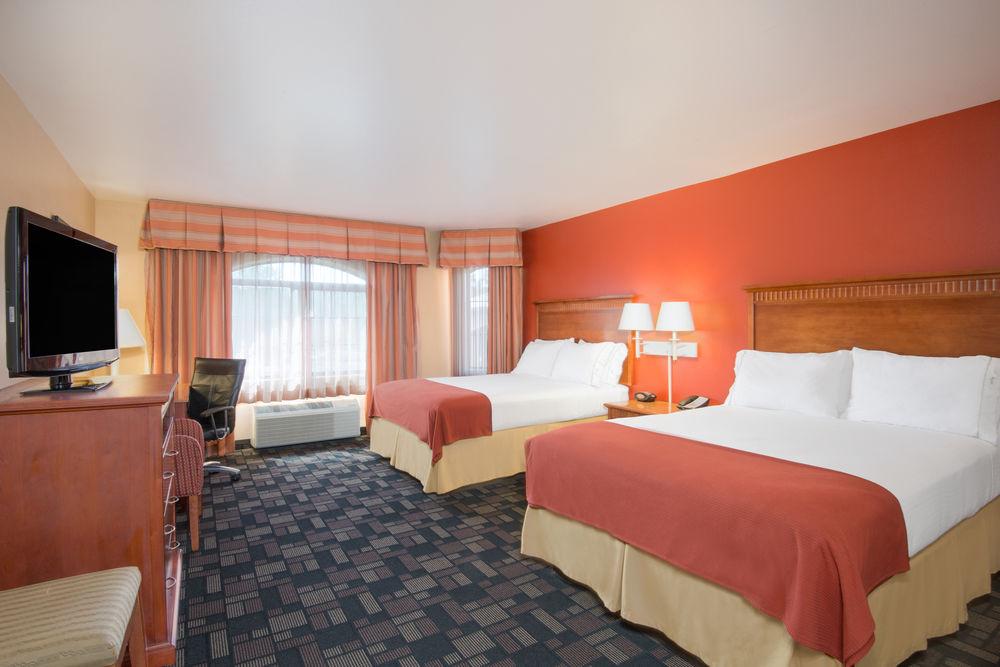 Holiday Inn Express Prescott By Ihg Exterior photo