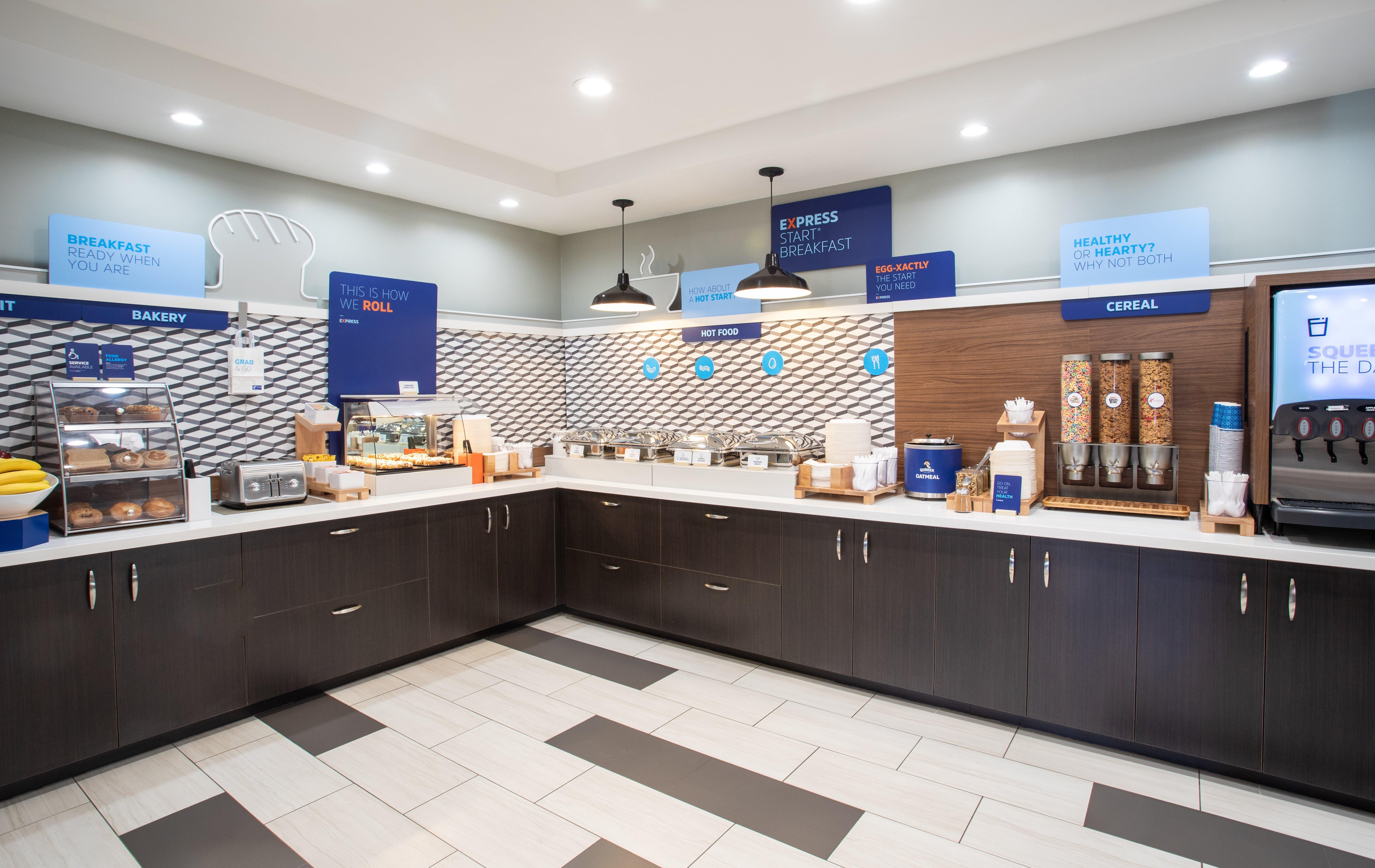 Holiday Inn Express Prescott By Ihg Exterior photo