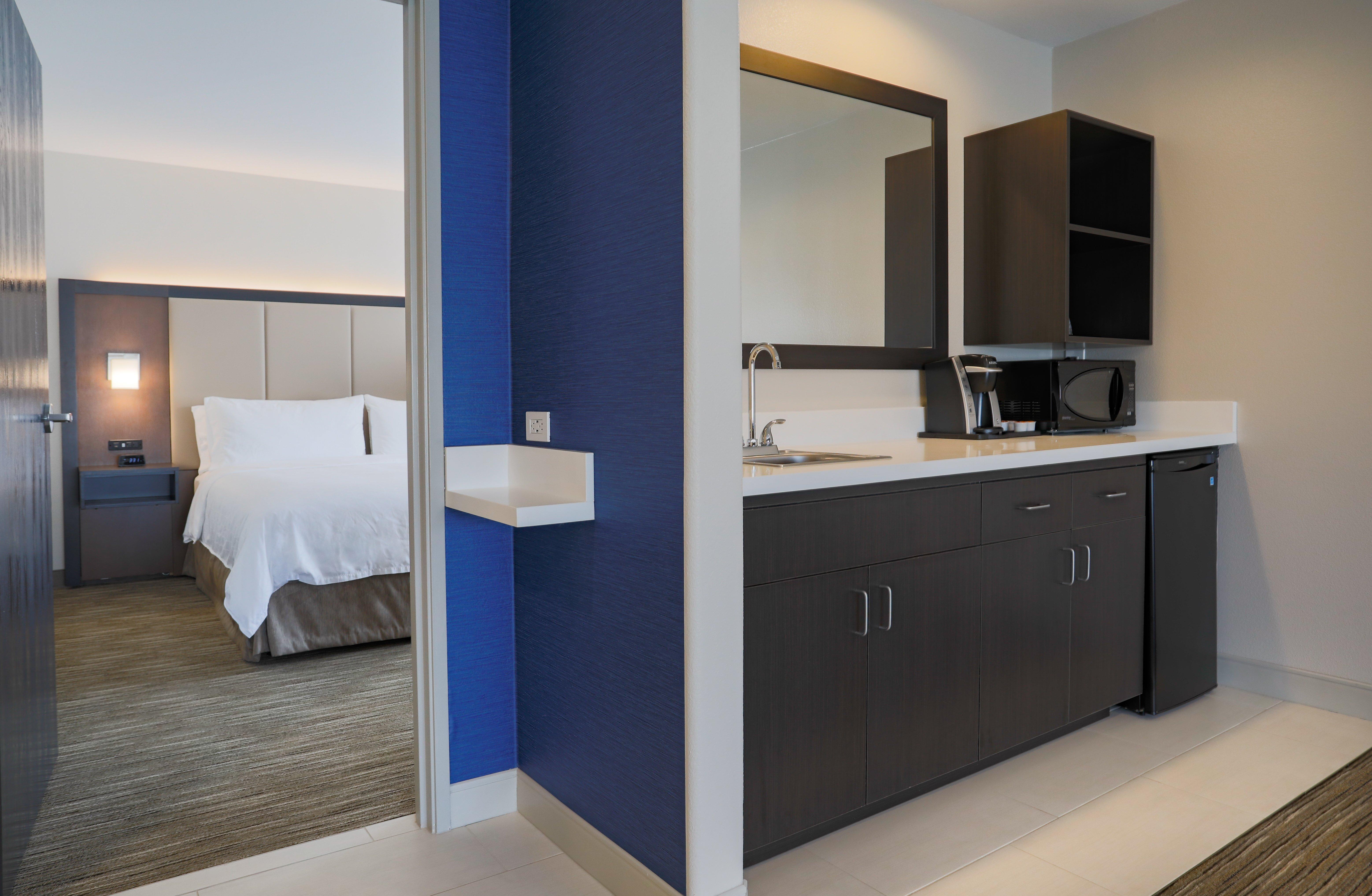 Holiday Inn Express Prescott By Ihg Exterior photo