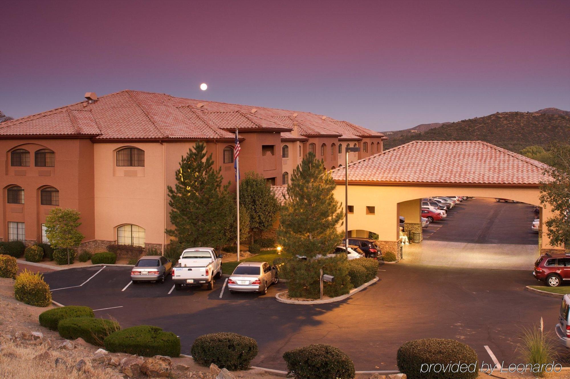 Holiday Inn Express Prescott By Ihg Exterior photo