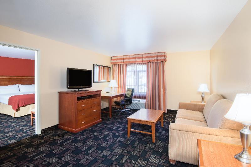 Holiday Inn Express Prescott By Ihg Exterior photo