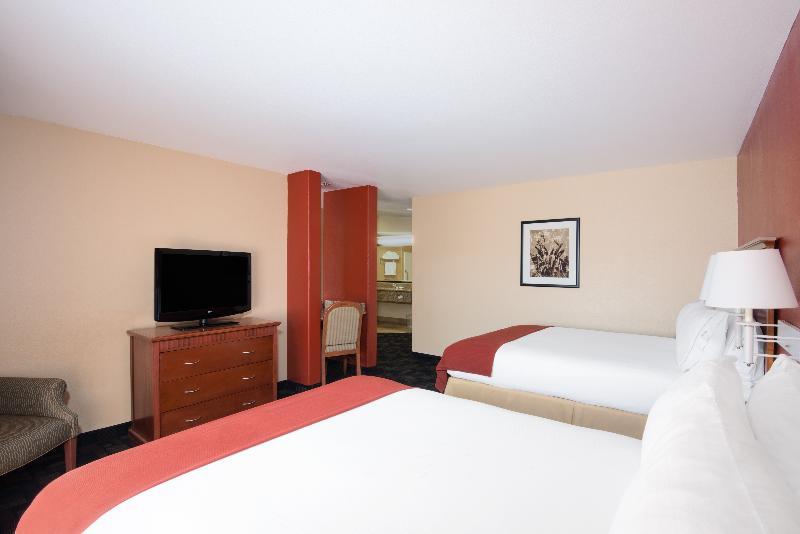 Holiday Inn Express Prescott By Ihg Exterior photo